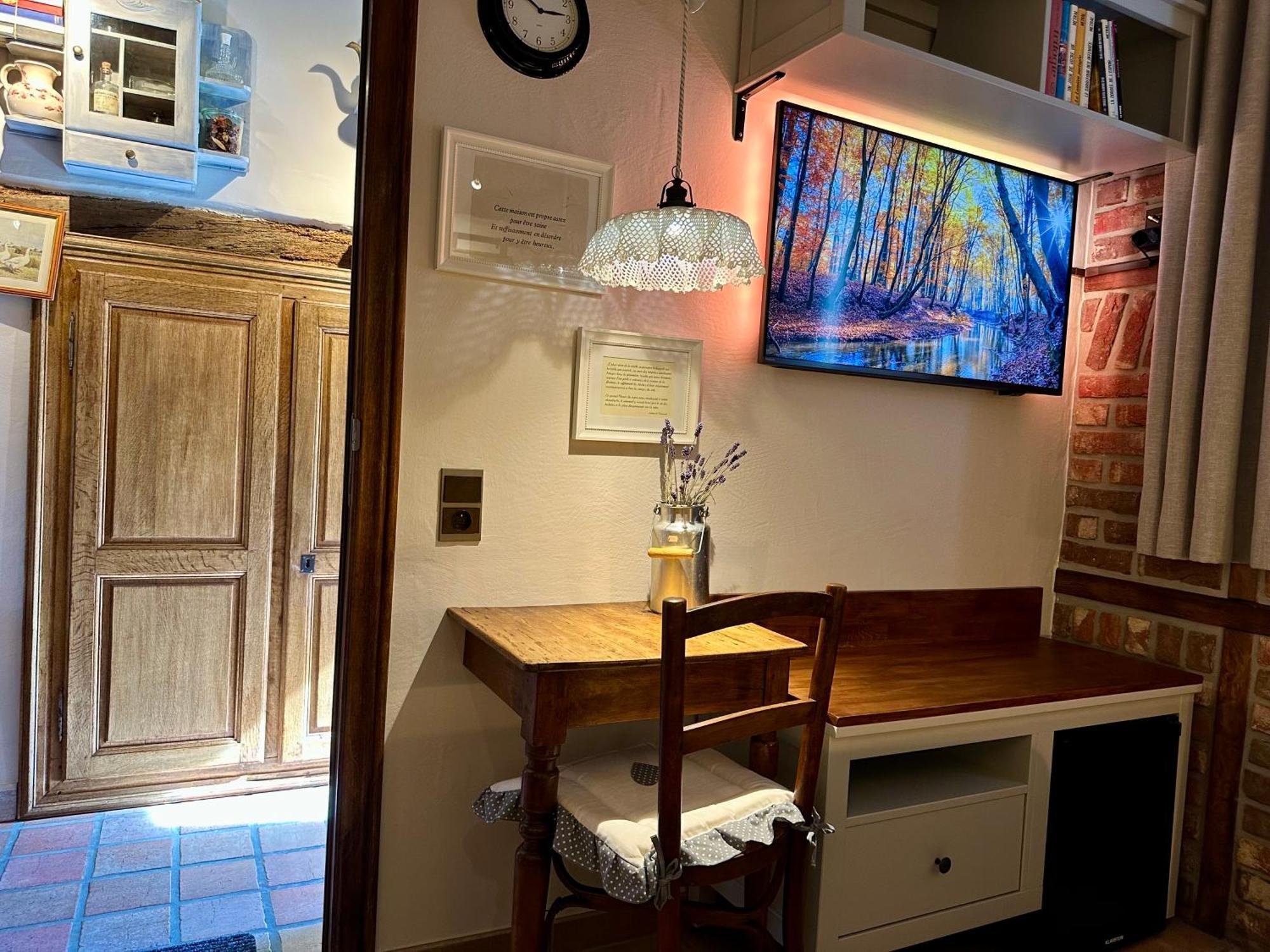 La Remise - Les Chambres Neufchâteau Esterno foto
